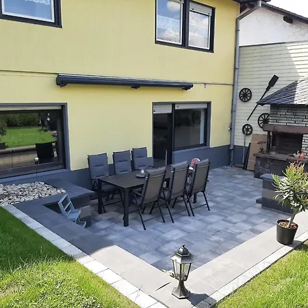 Holiday home Schwalbennest Gerolstein